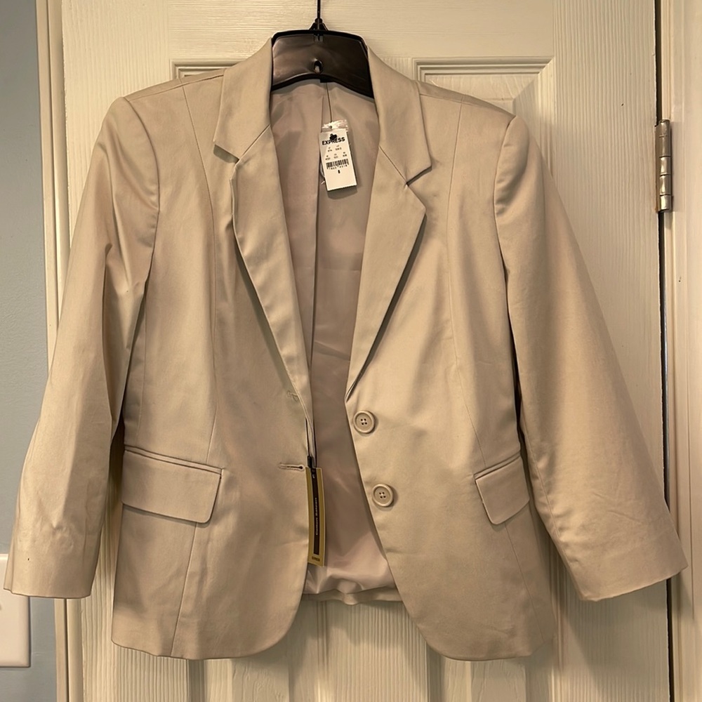 Express quarter length blazer cream/ light khaki never worn